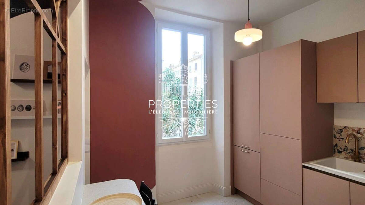 Appartement à HYERES