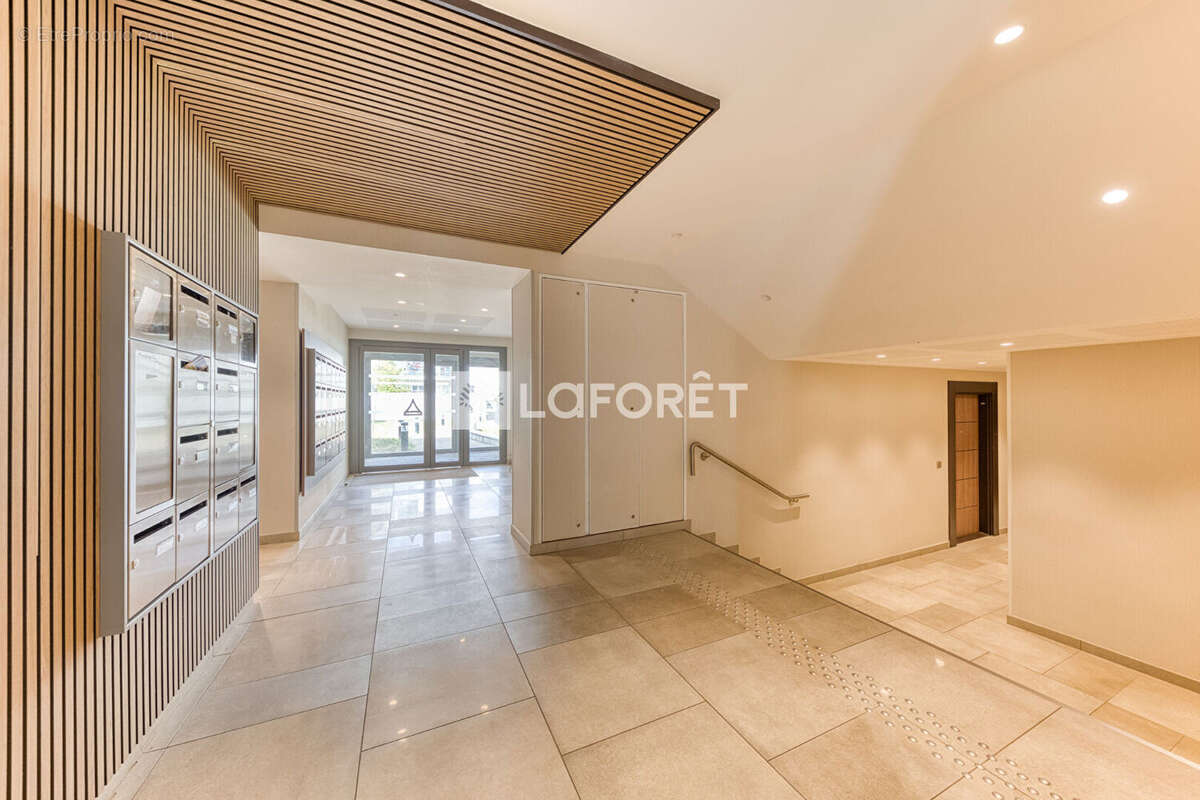 Appartement Pontault Combault 2 pièce(s) 44.09 m2 - photo 8
