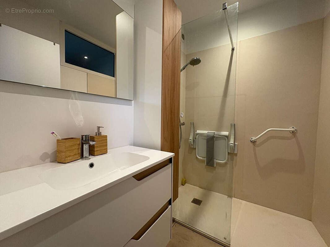 Maison à LAMPAUL-GUIMILIAU