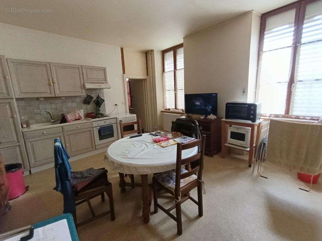 Appartement à BOURBONNE-LES-BAINS
