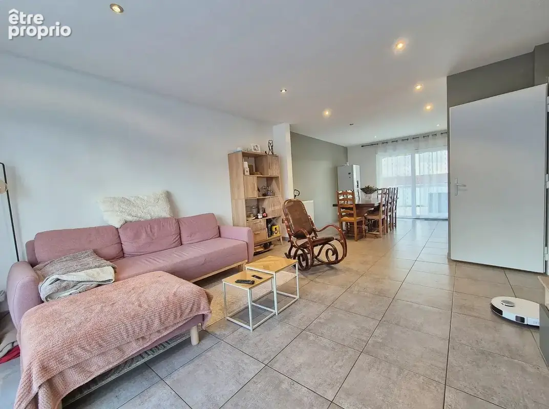 Appartement 5 pièces 92 m² à vendre à Amneville (57360) - photo 2
