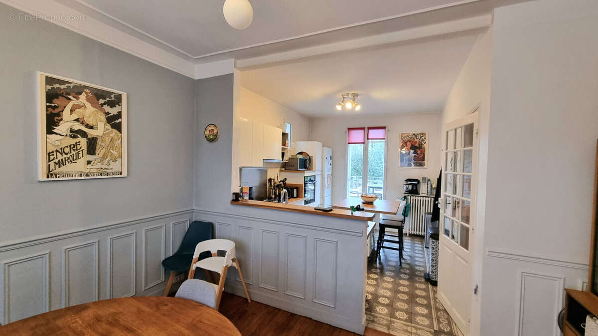 Maison à VILLEMOMBLE