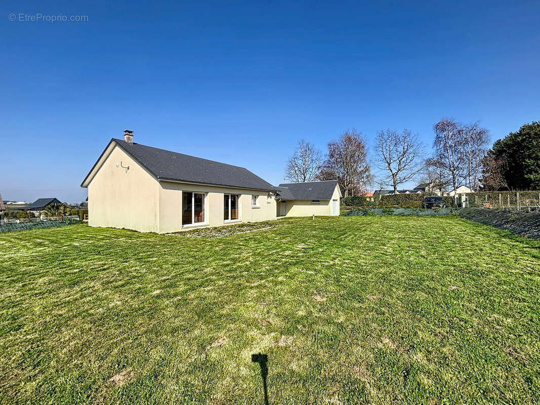 Maison à VILLERS-BOCAGE