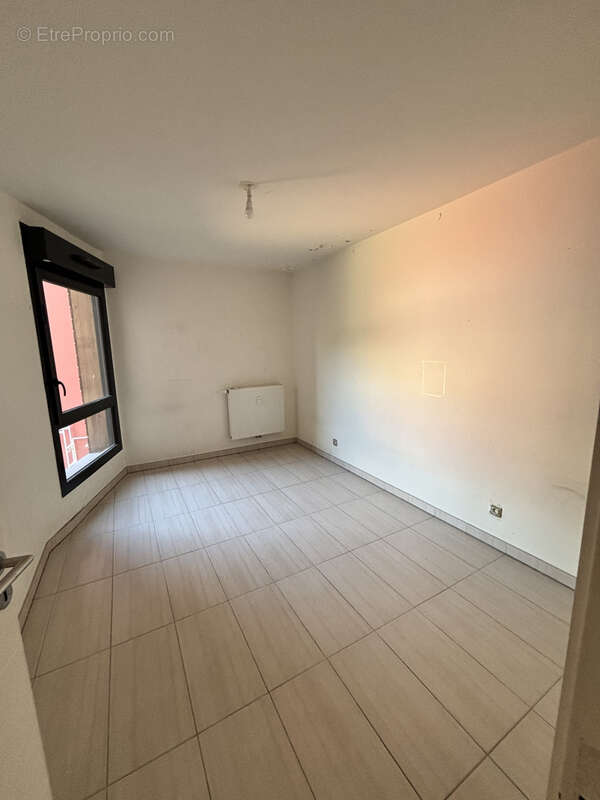 3P au calme, terrasse et parking, rés récente - photo 5