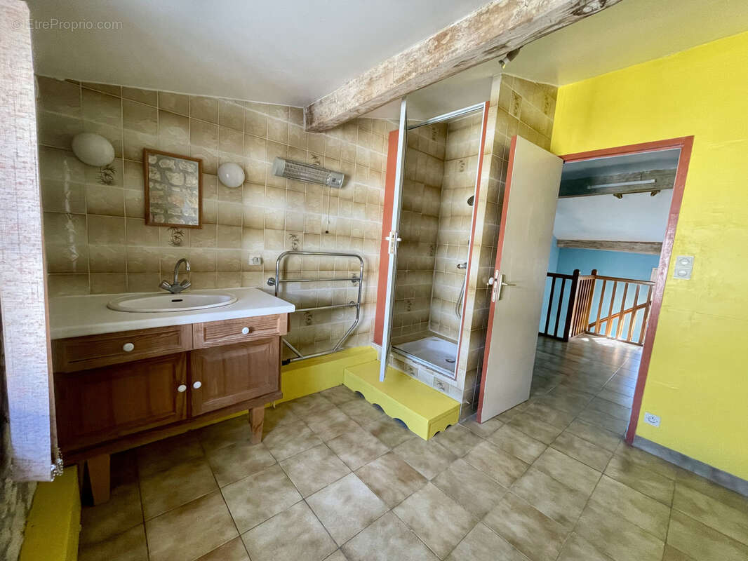 Maison à CRAZANNES