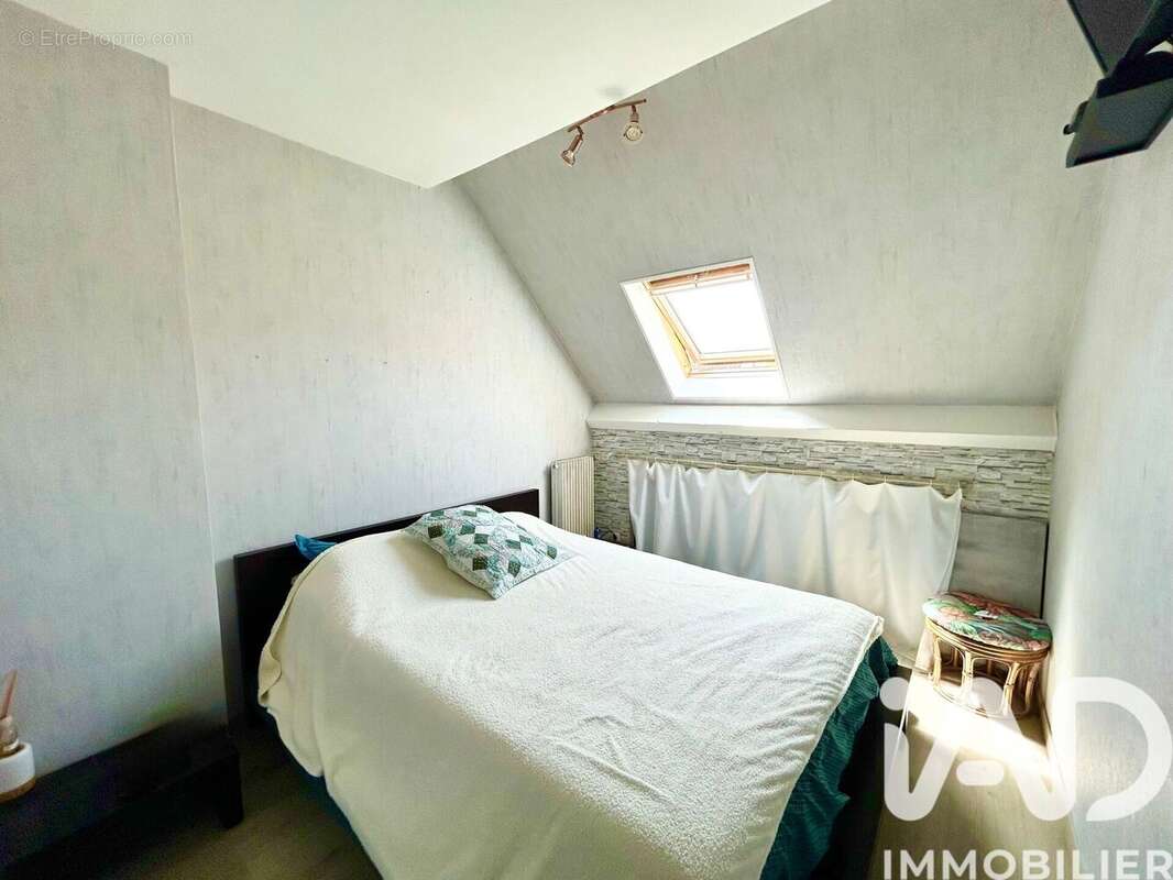 Photo 6 - Maison à MOISSY-CRAMAYEL