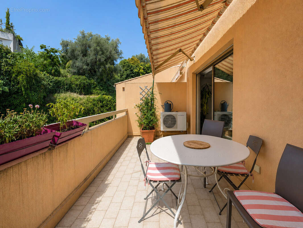 Appartement 63 m² à Vence  - photo 35