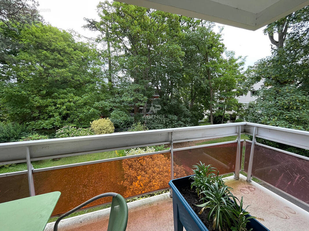 Appartement à MAREIL-MARLY