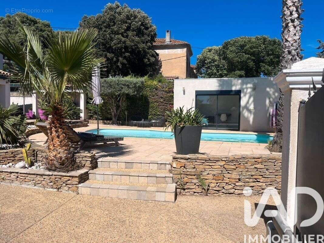 Photo 2 - Maison à SAINT-CYR-SUR-MER