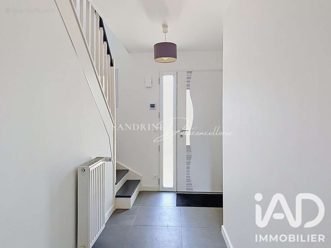 Maison 214 m² à Heric  - photo 3