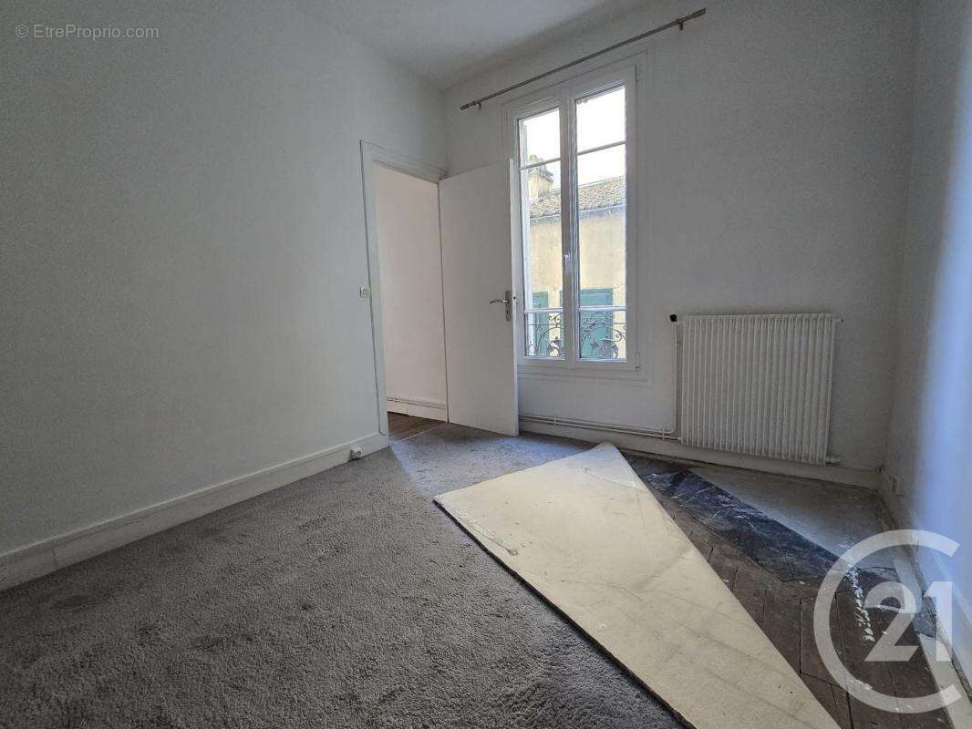 Appartement à FONTENAY-SOUS-BOIS