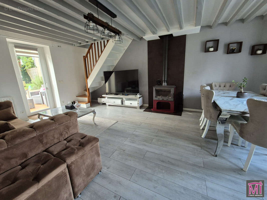 Maison à BETZ