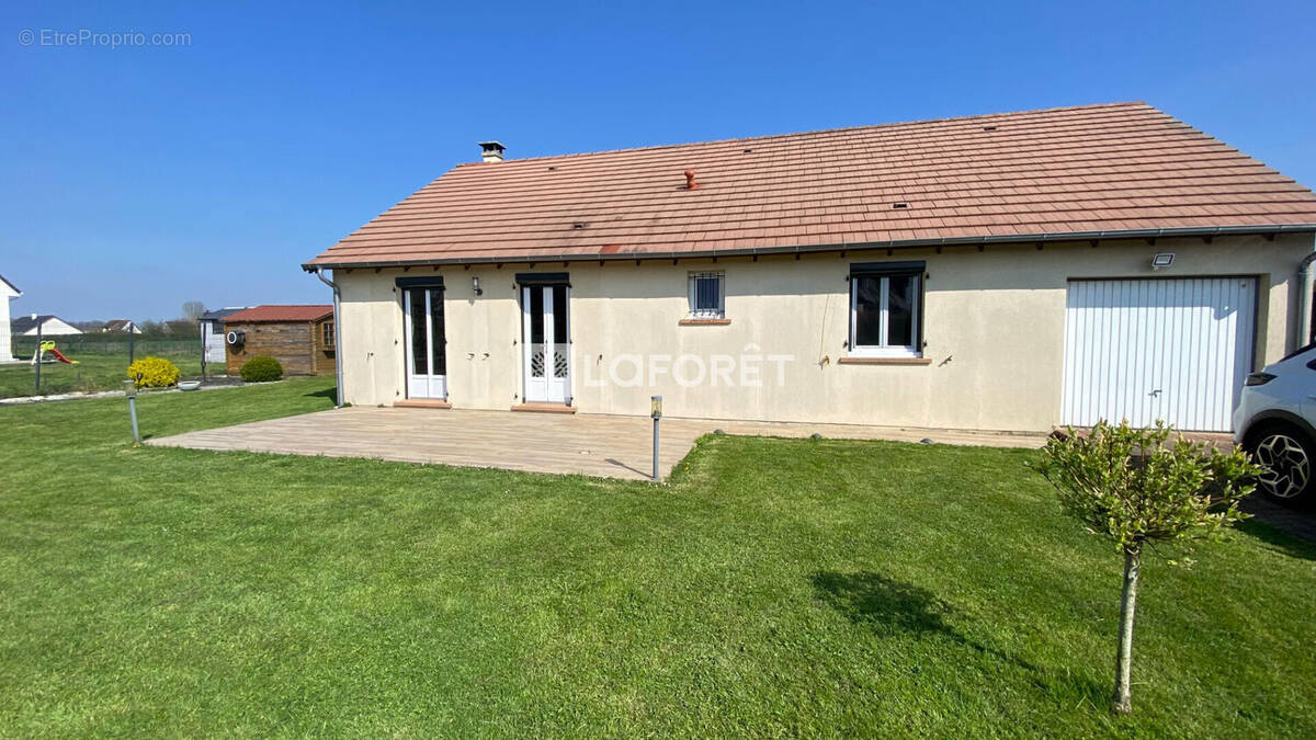 Maison à QUINCAMPOIX