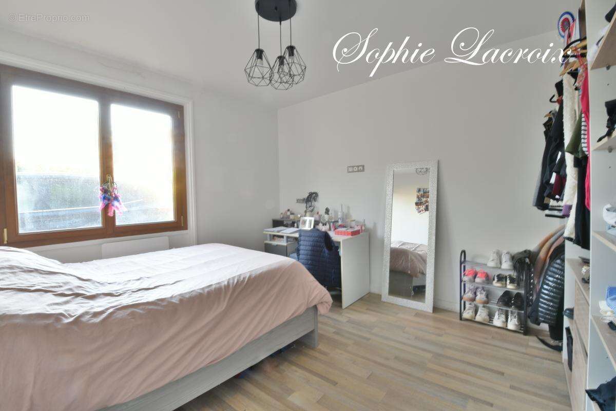 Maison à SALLES-ARBUISSONNAS-EN-BEAUJOLAIS