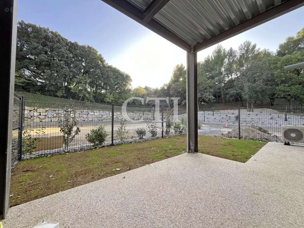 Appartement à VAISON-LA-ROMAINE