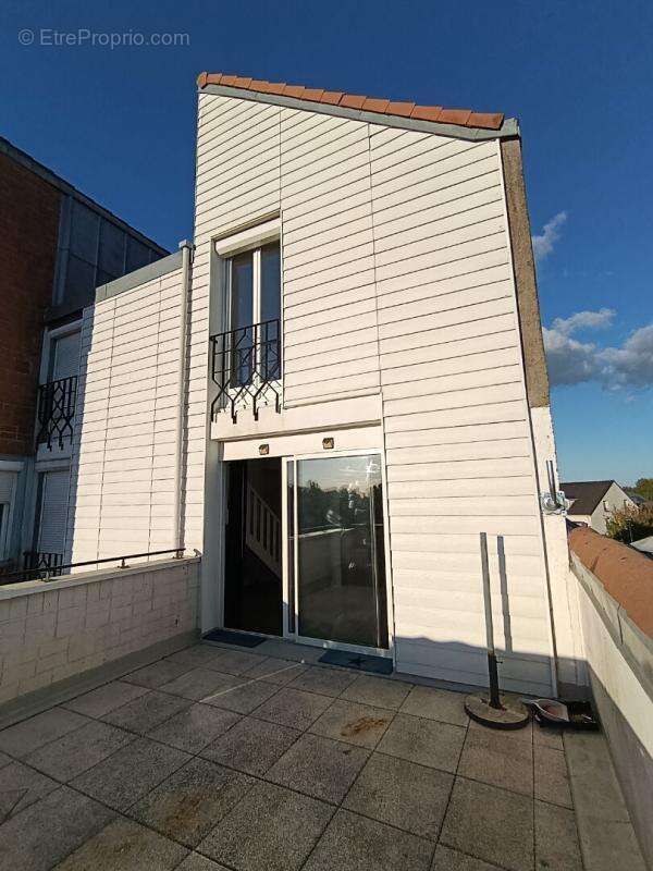 Appartement à MOISSY-CRAMAYEL