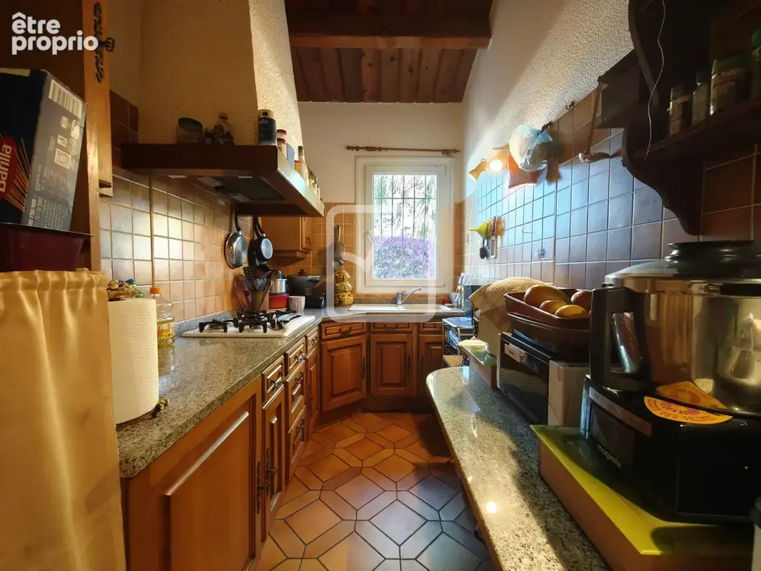 Agréable vaste maison d'habitation en zone calme et résidentielle - photo 13
