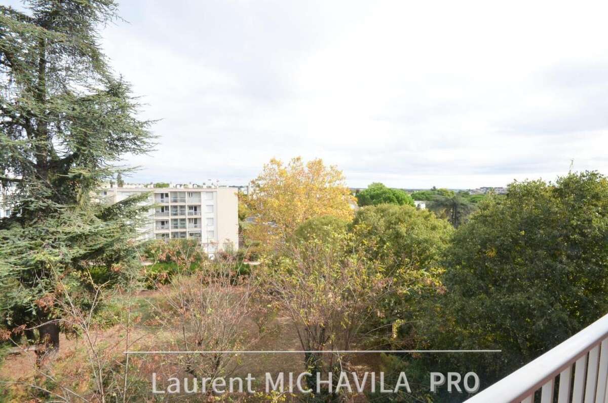 Appartement à BEZIERS