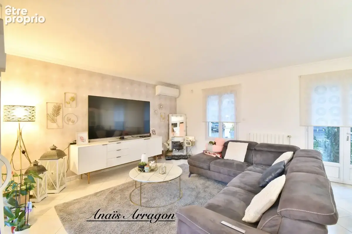 Maison à vendre 8 pièces PUJOLS (47) - photo 8