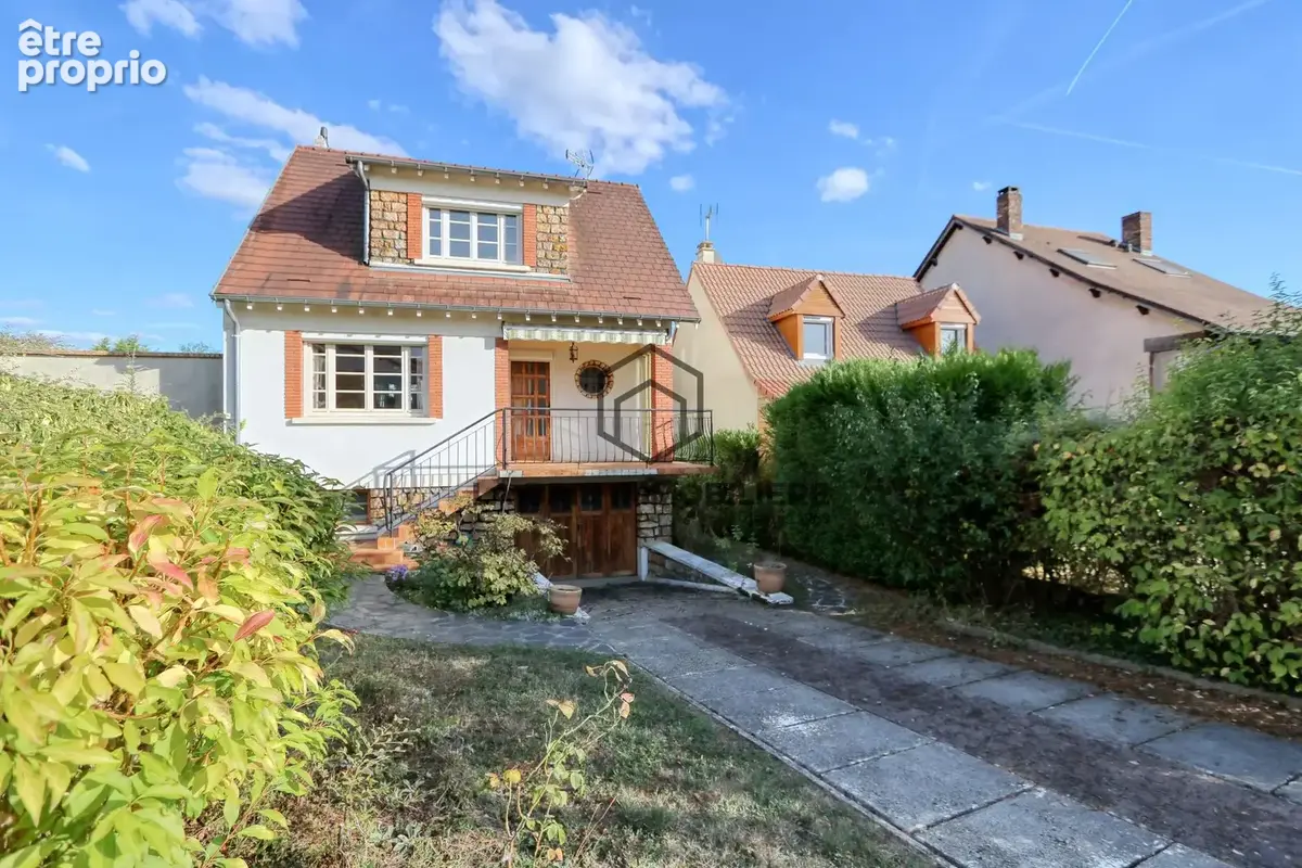 Maison 4 pièces 80 m² à vendre à Varennes-Jarcy (91480) - photo 1