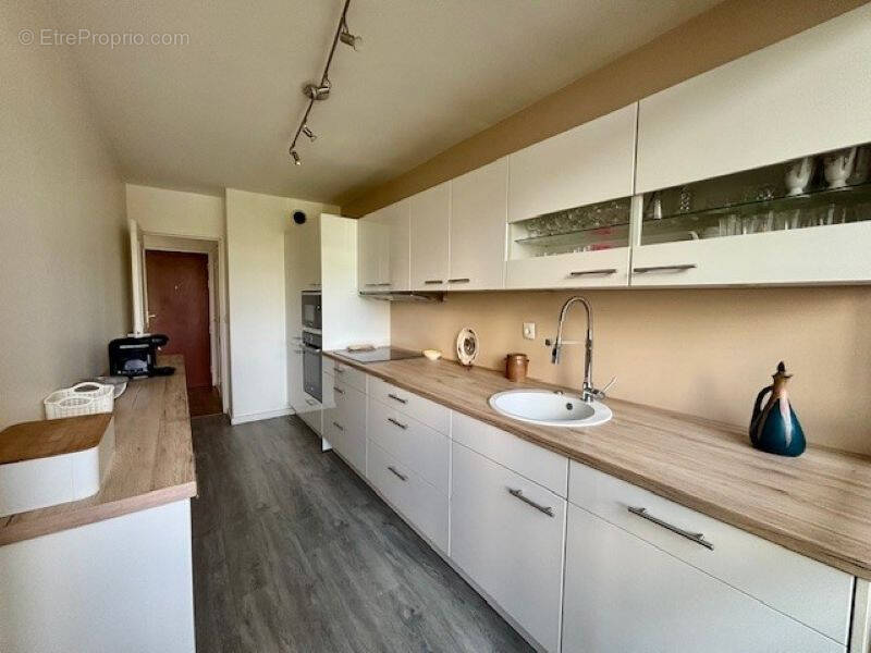 Appartement à CHENNEVIERES-SUR-MARNE