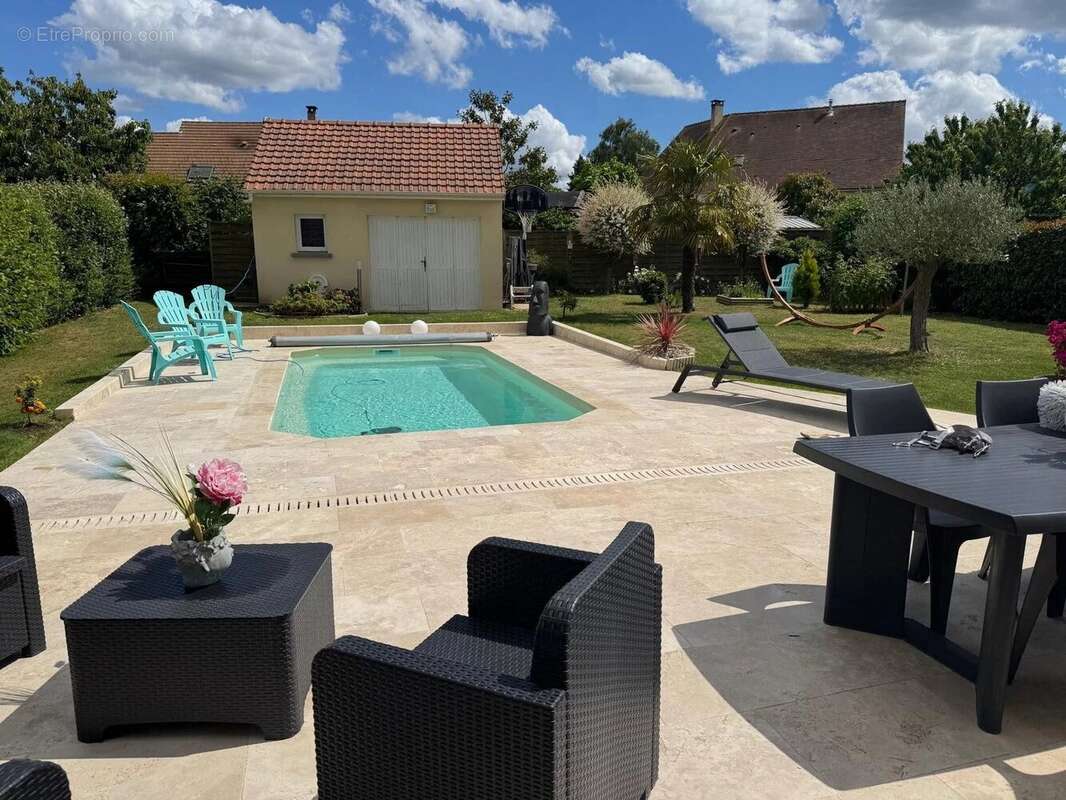 Maison à CONNERRE