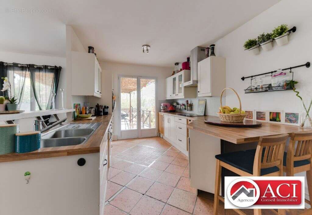 58031732c.jpg - Maison à MARINES