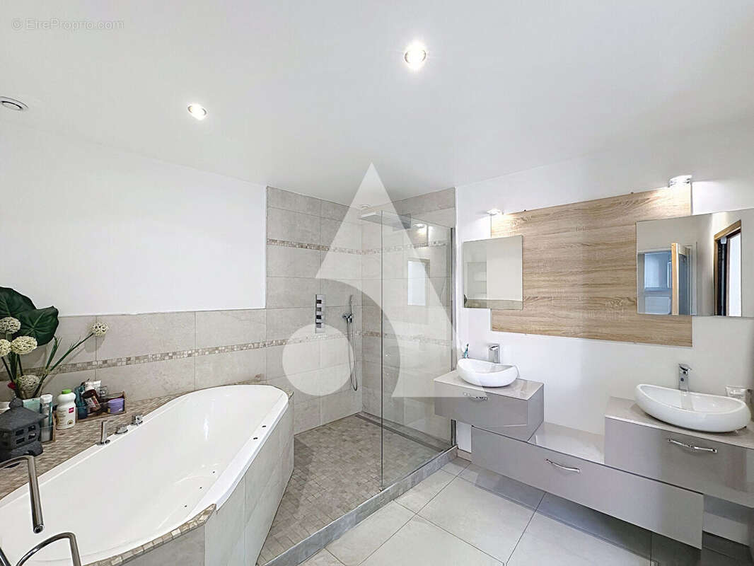 Maison à VALENCIENNES