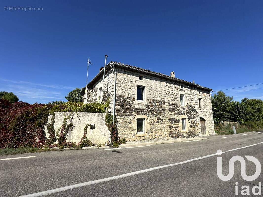 Photo 1 - Maison à SAINT-GERMAIN