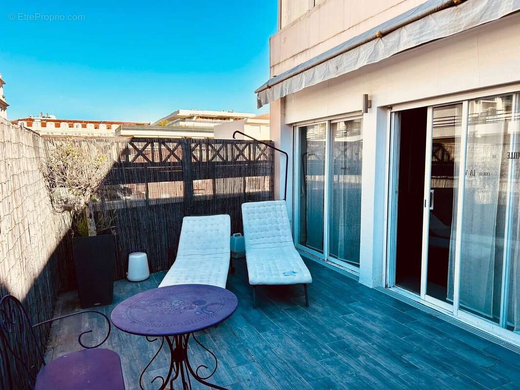 Appartement à CANNES