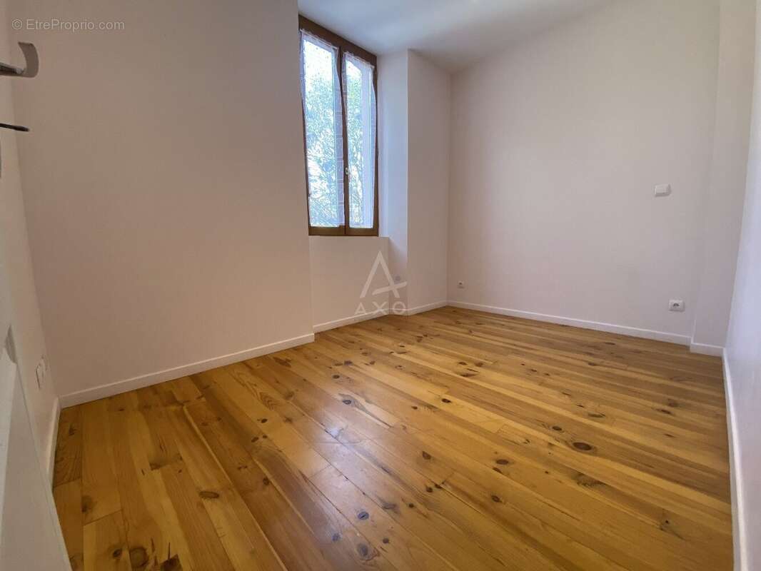 Maison à BUZET-SUR-TARN