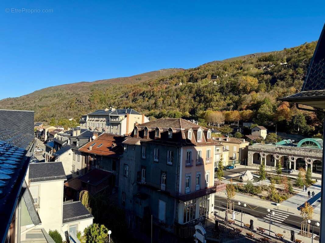   - Appartement à AX-LES-THERMES