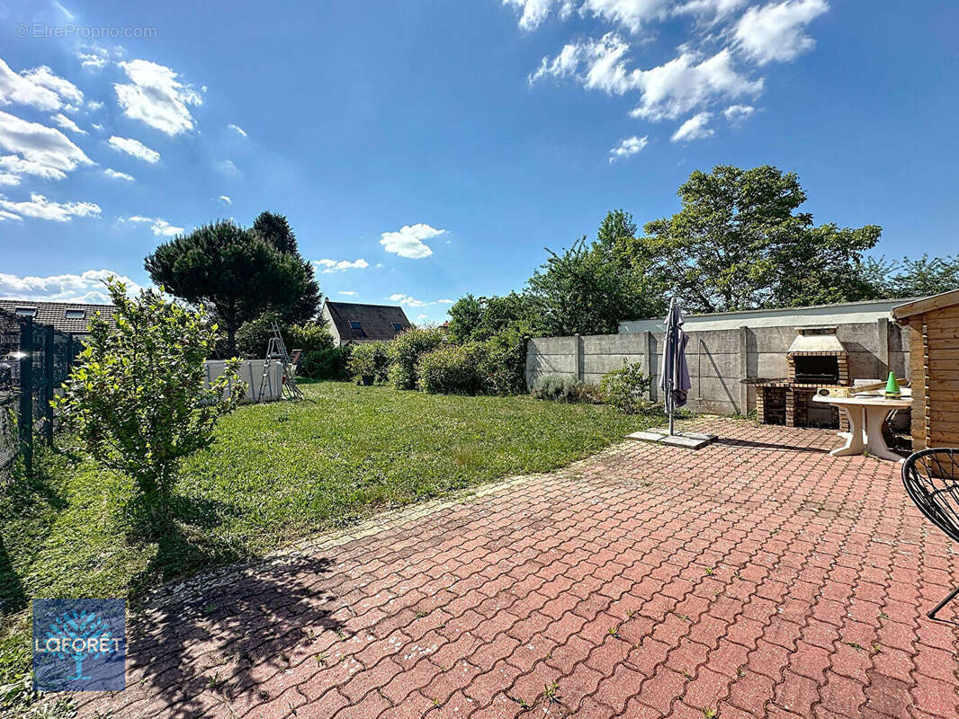 Maison à LE PLESSIS-PATE