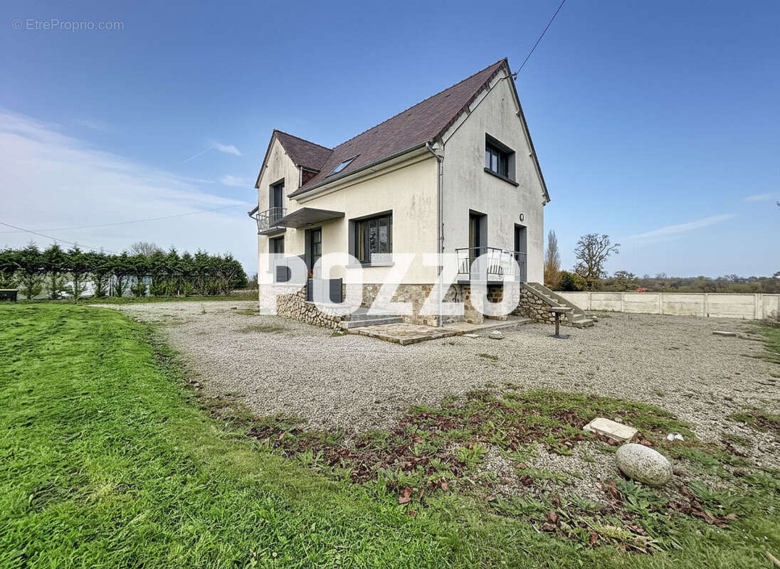 Maison La Haye 5 pièces - Saint Symphorien le Vallois - coeur commerces - photo 10