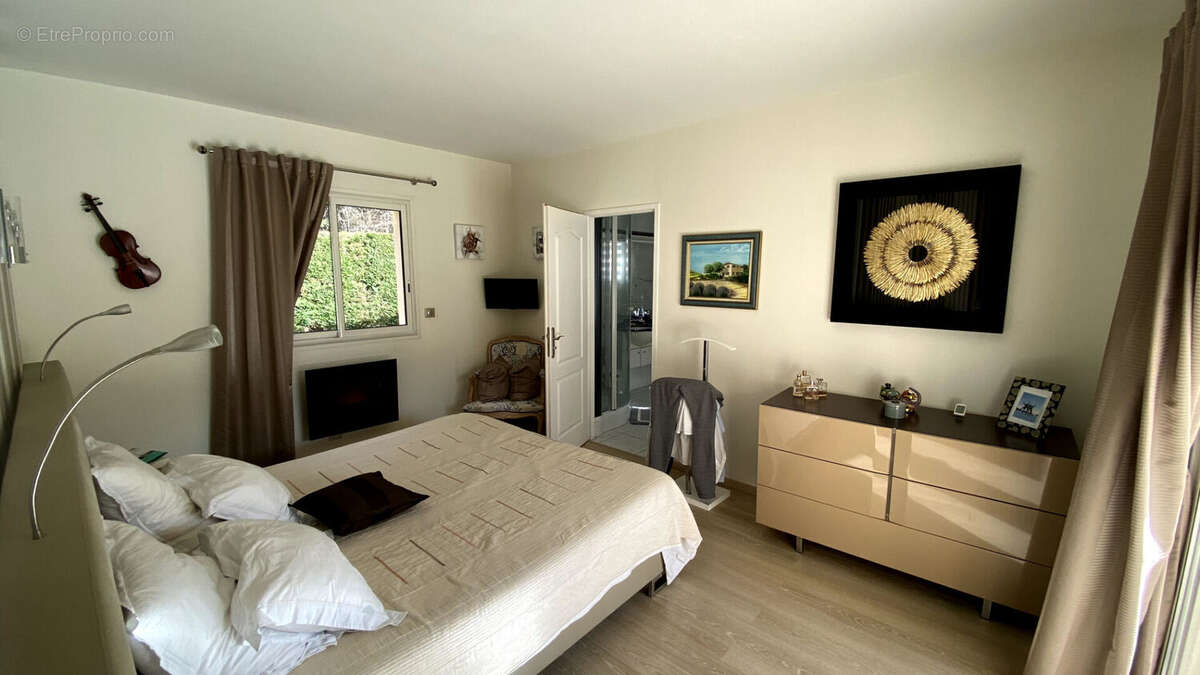 Maison à MARTIGNAS-SUR-JALLE