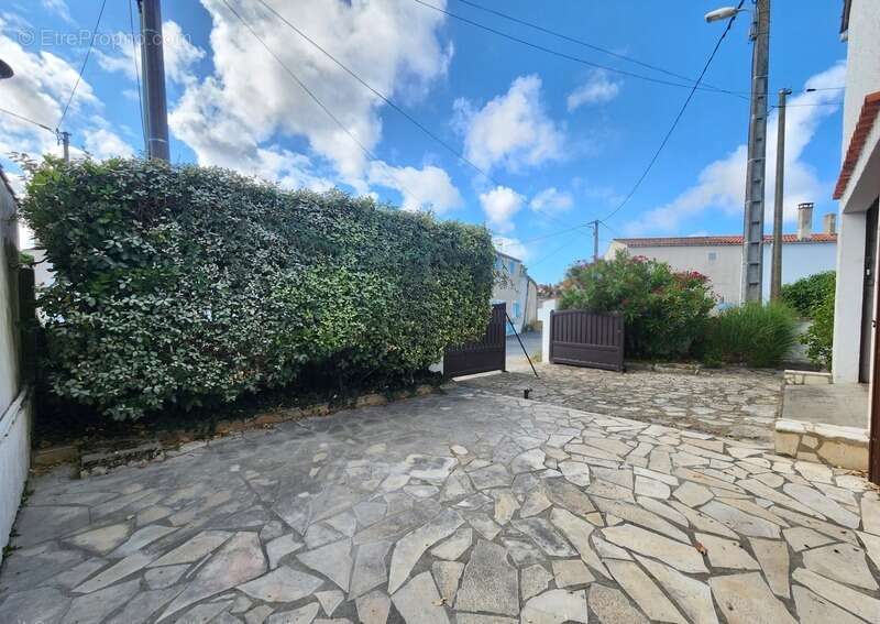 Maison familiale 120m² à Sauzelle – Entre forêt et plage, un cadre naturel d’exception ILE D'OLERON (17) - photo 16