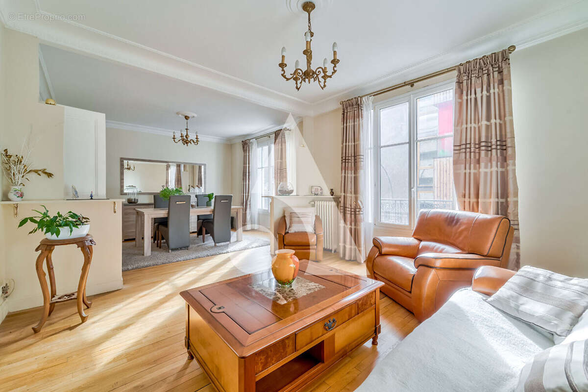 Appartement à SAINT-OUEN