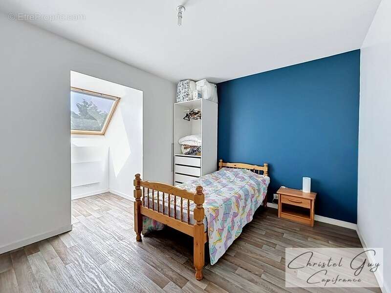 Grande maison familiale à vendre DPE B – 242 m², 8 chambres, terrain de 3 589 m² à 30 min du Mans (72) - photo 10