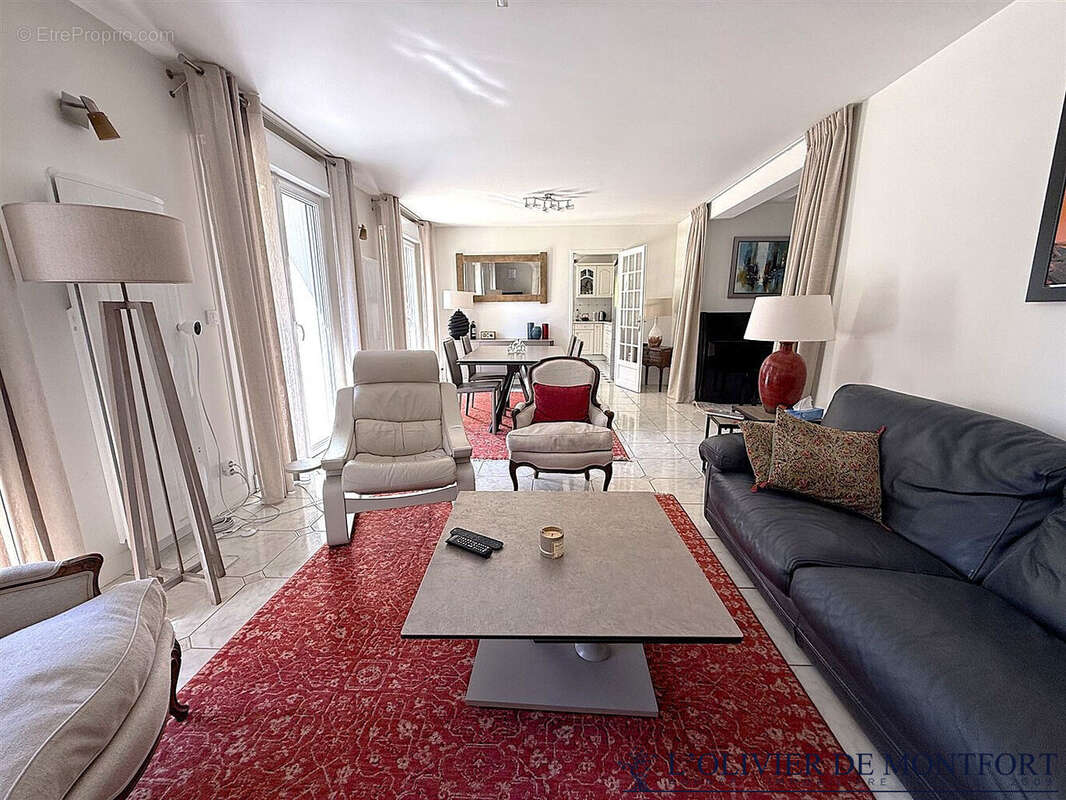 Maison à MONTFORT-L'AMAURY
