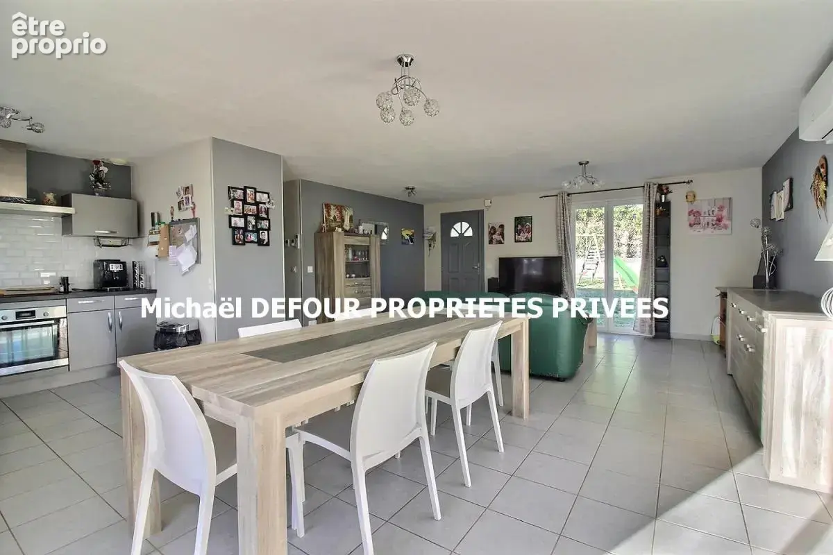 Raucoules 43290 maison plain-pied 115 m² habitables 4 chambres, bureau et garage sur 1261 m² de terrain - photo 8