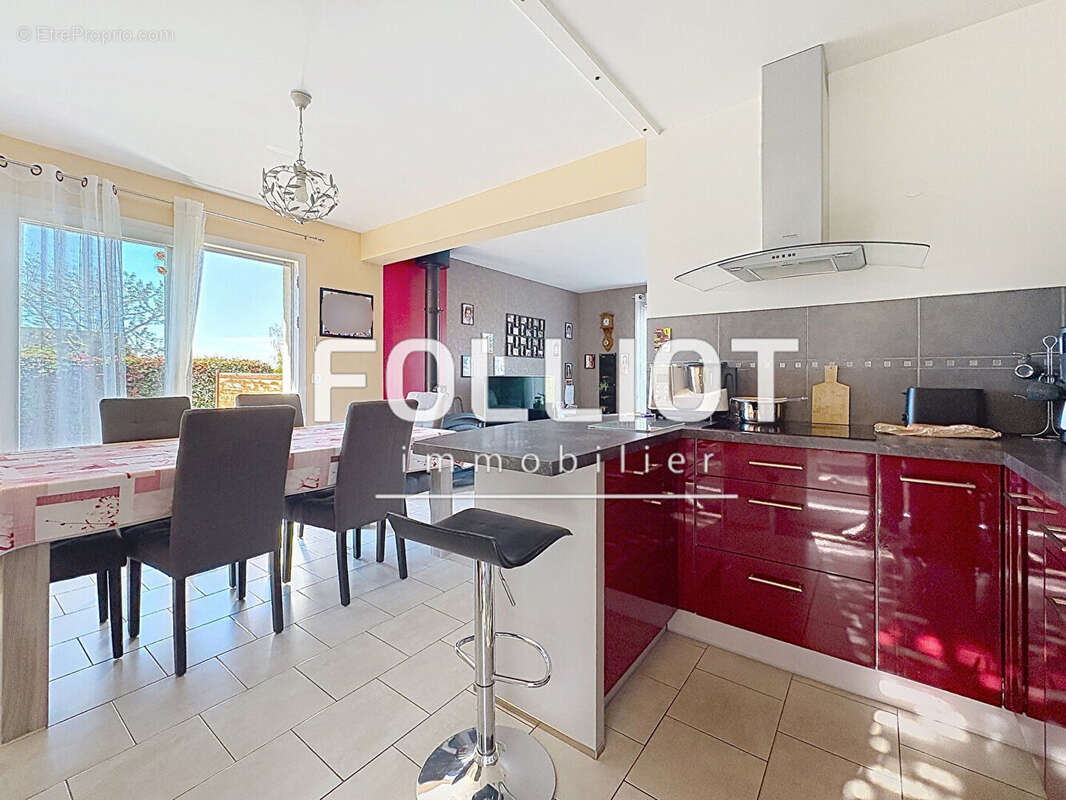 Maison à SAINT-AMAND