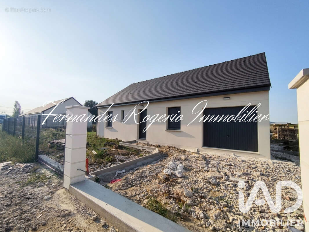 Maison 85 m² à Boynes  - photo 2