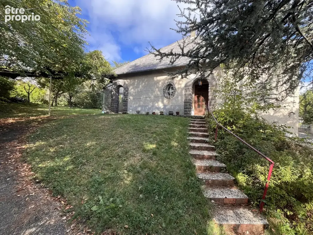 Maison 4 pièces 132 m² à vendre à Mauriac (15200) - photo 1