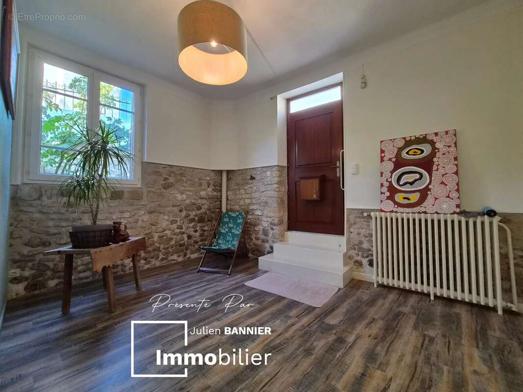 Maison à MAULE
