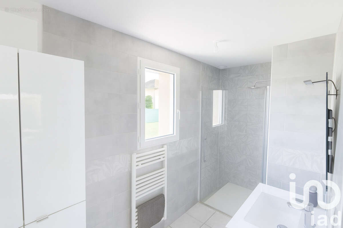 Photo 8 - Maison à DAMPNIAT