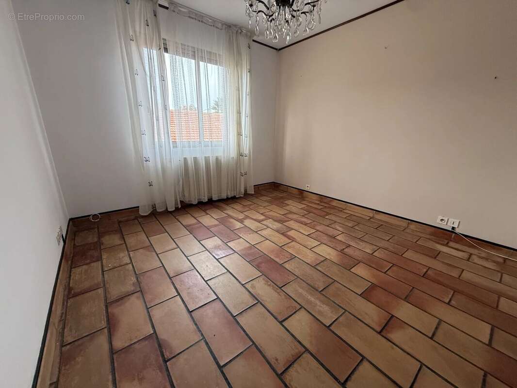 Maison à MARSEILLE-9E