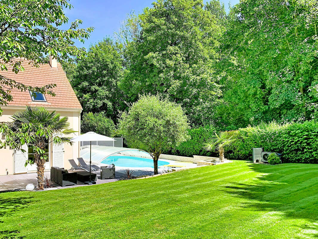 Maison à MAULE