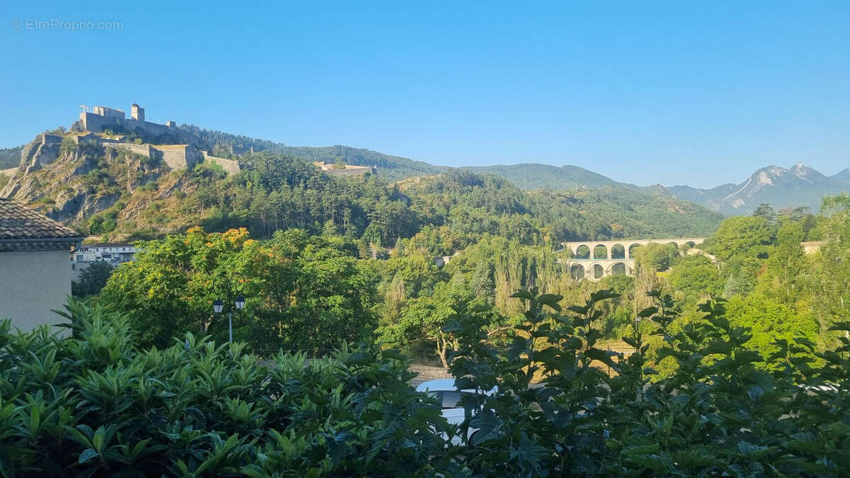 Maison à SISTERON