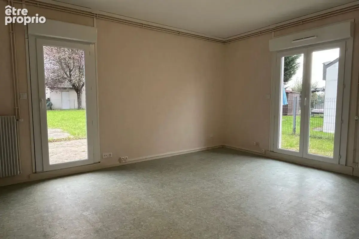 Saint Flovier - Maison T4 - photo 2