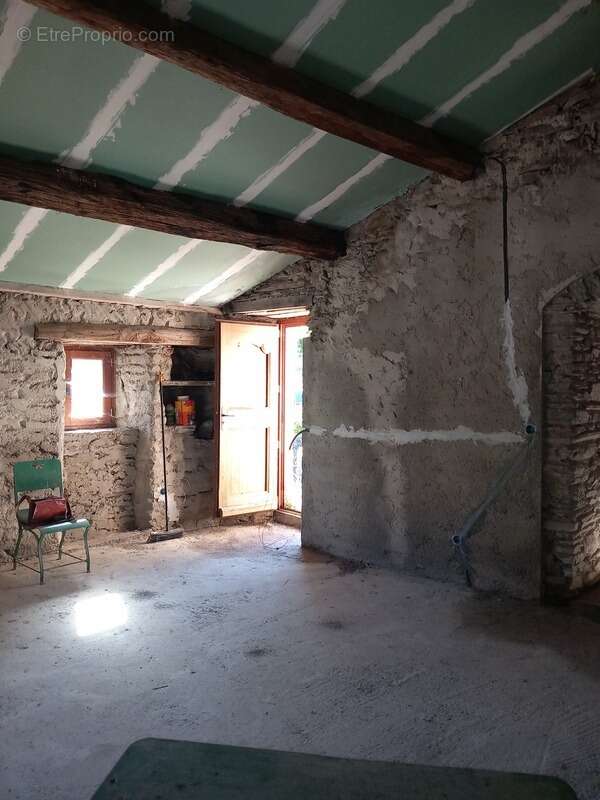 Maison à SAINT-ANDRE-DE-VALBORGNE